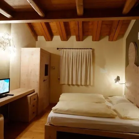 Ξενοδοχείο με διαμερίσματα C'est La Vie