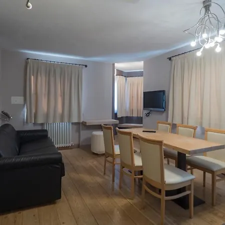 Ξενοδοχείο με διαμερίσματα C'est La Vie