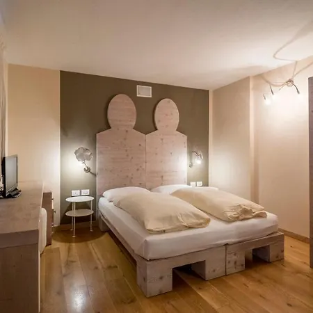 C'est La Vie Ξενοδοχείο με διαμερίσματα 4*