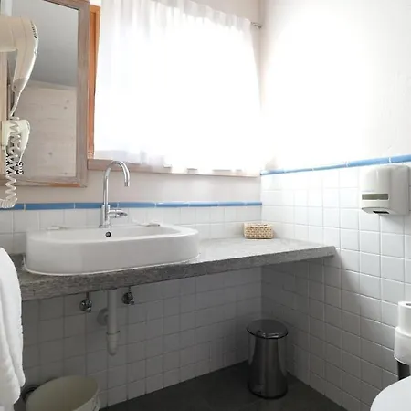 C'est La Vie Ξενοδοχείο με διαμερίσματα 4*