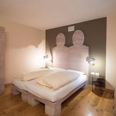 C'est La Vie 4* Λιβίνιο